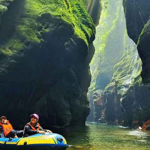 Wari chora group tour Package